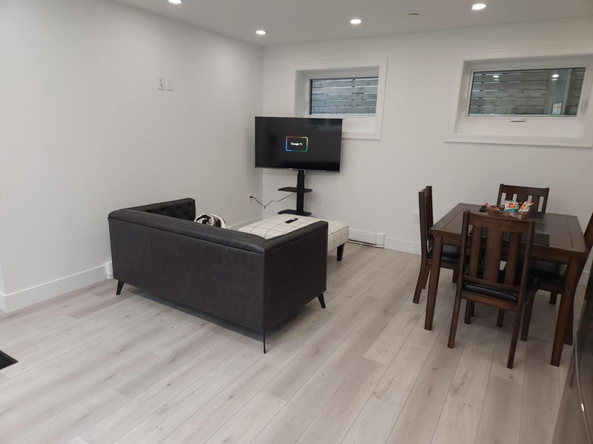Signature Elegant Private Entrance Condo 1Br Haven Vancouver Bagian luar foto